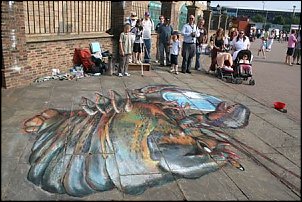 Click image for larger version

Name:	JulianBeeverbabyfoodopposite.jpg
Views:	619
Size:	35.9 KB
ID:	1482
