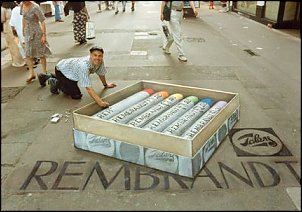 Click image for larger version

Name:	JulianBeeverchalkbox.jpg
Views:	631
Size:	26.5 KB
ID:	1487
