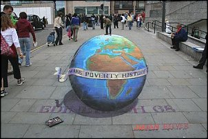 Click image for larger version

Name:	JulianBeevermakepovertyhistory.jpg
Views:	558
Size:	29.4 KB
ID:	1502