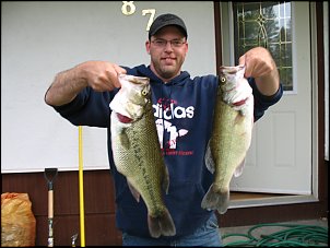 Click image for larger version

Name:	BigBass.jpg
Views:	1565
Size:	394.6 KB
ID:	1676