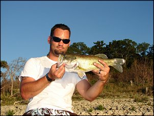 Click image for larger version

Name:	Bass Pictures 001.jpg
Views:	411
Size:	405.8 KB
ID:	2300