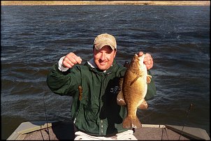 Click image for larger version

Name:	5lb smallie.JPG
Views:	539
Size:	384.9 KB
ID:	3068