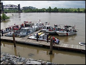Click image for larger version

Name:	Arkansas rescue boats.jpg
Views:	440
Size:	25.2 KB
ID:	3581