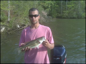 Click image for larger version

Name:	2.5 lber spot.jpg
Views:	451
Size:	301.6 KB
ID:	4068
