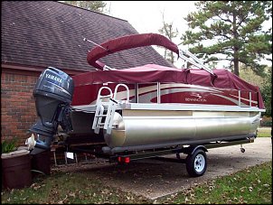 Click image for larger version

Name:	New Boat 005[1].jpg
Views:	351
Size:	82.8 KB
ID:	4475