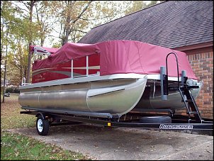 Click image for larger version

Name:	New Boat 007[1].jpg
Views:	335
Size:	88.0 KB
ID:	4476