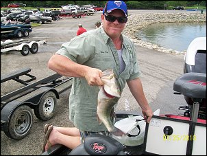 Click image for larger version

Name:	fishing 7-24-2010 007.jpg
Views:	427
Size:	557.7 KB
ID:	5624