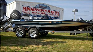 Click image for larger version

Name:	08 BASS CAT SABRE 012.jpg
Views:	3074
Size:	256.1 KB
ID:	7851