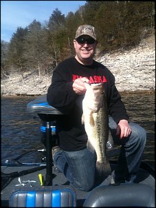 Click image for larger version

Name:	Chris Largemouth Alabama Rig.jpg
Views:	679
Size:	486.0 KB
ID:	7971