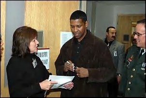 Click image for larger version

Name:	BAMC and Denzel #4.jpg
Views:	440
Size:	59.2 KB
ID:	802
