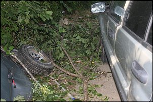 Click image for larger version

Name:	storm damage 010.JPG
Views:	824
Size:	317.4 KB
ID:	8031