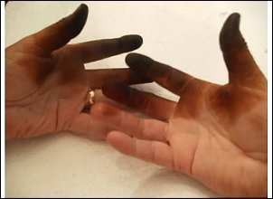 Click image for larger version

Name:	doo doo hands.jpg
Views:	669
Size:	15.2 KB
ID:	8243