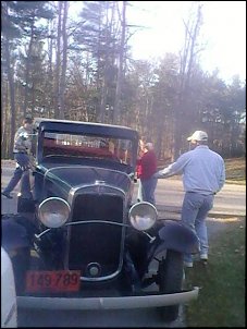 Click image for larger version

Name:	old car 2.jpg
Views:	199
Size:	14.9 KB
ID:	8361