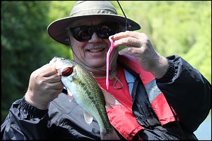 Click image for larger version

Name:	dale hollow 2013 019.jpg
Views:	909
Size:	506.0 KB
ID:	8756