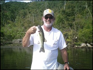Click image for larger version

Name:	fishing trip to guntersville sept 30, 2013 003.jpg
Views:	540
Size:	501.0 KB
ID:	8913