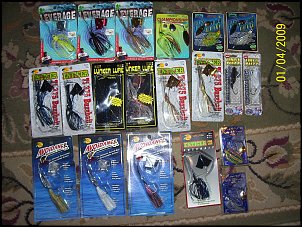 Click image for larger version

Name:	BuzzSpinnerbaits 1-2008 001.jpg
Views:	610
Size:	673.4 KB
ID:	3014