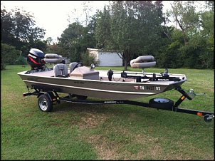 Click image for larger version

Name:	boat2.JPG
Views:	677
Size:	170.4 KB
ID:	8197