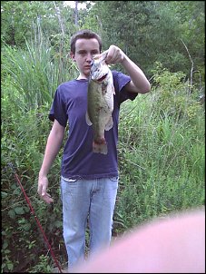 Click image for larger version

Name:	Same 17 inch Largemouth; chartreuse & white S-Bait (3-8 ounce).jpg
Views:	442
Size:	302.4 KB
ID:	6970