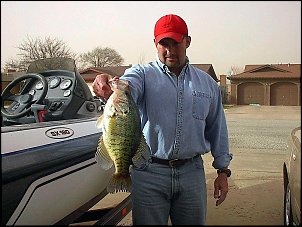 Click image for larger version

Name:	Huge Crappie.jpg
Views:	671
Size:	256.4 KB
ID:	1515
