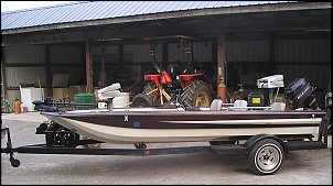 Click image for larger version

Name:	boat8.JPG
Views:	473
Size:	259.3 KB
ID:	1740
