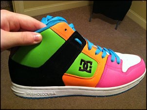 Click image for larger version

Name:	SHOE.jpg
Views:	462
Size:	75.6 KB
ID:	7220