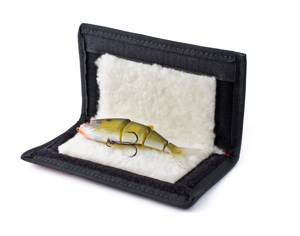 6.5" Premium Lure Cover 2