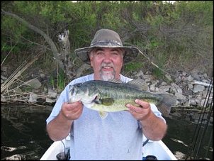 Click image for larger version

Name:	largemouth-bass-central-206.jpg
Views:	418
Size:	24.5 KB
ID:	6773