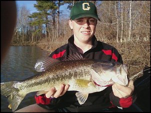 Click image for larger version

Name:	7 pound bass.jpg
Views:	449
Size:	88.4 KB
ID:	6963
