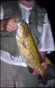 Click image for larger version

Name:	bobs smallmouth from river small.jpg
Views:	313
Size:	198.6 KB
ID:	8093
