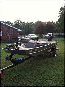 Click image for larger version

Name:	boat5.JPG
Views:	712
Size:	89.2 KB
ID:	8200